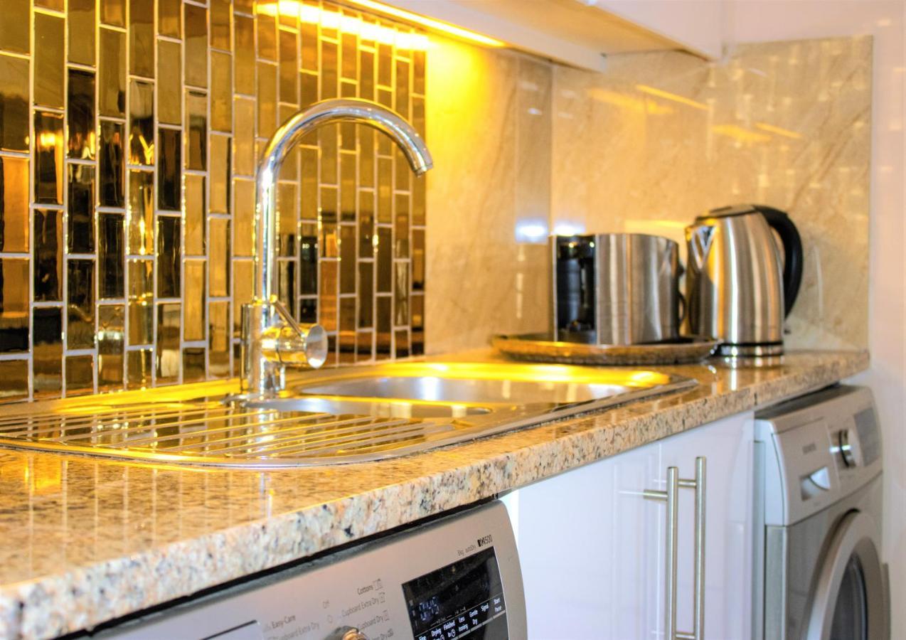 Luxury Apartment, Near V&A Waterfront And Cpt Stadium كيب تاون المظهر الخارجي الصورة