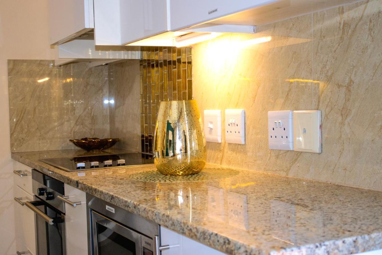 Luxury Apartment, Near V&A Waterfront And Cpt Stadium كيب تاون المظهر الخارجي الصورة