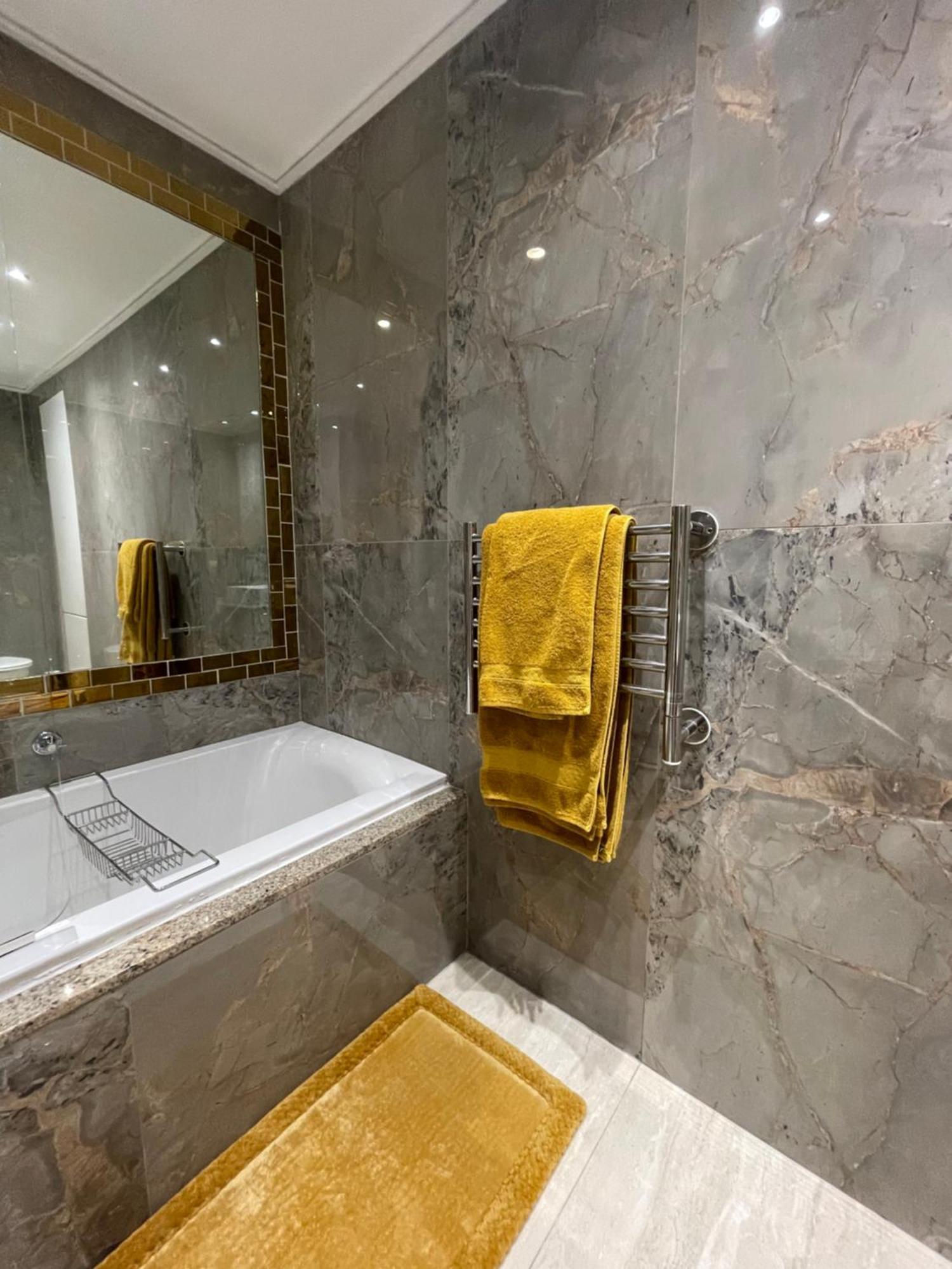 Luxury Apartment, Near V&A Waterfront And Cpt Stadium كيب تاون المظهر الخارجي الصورة